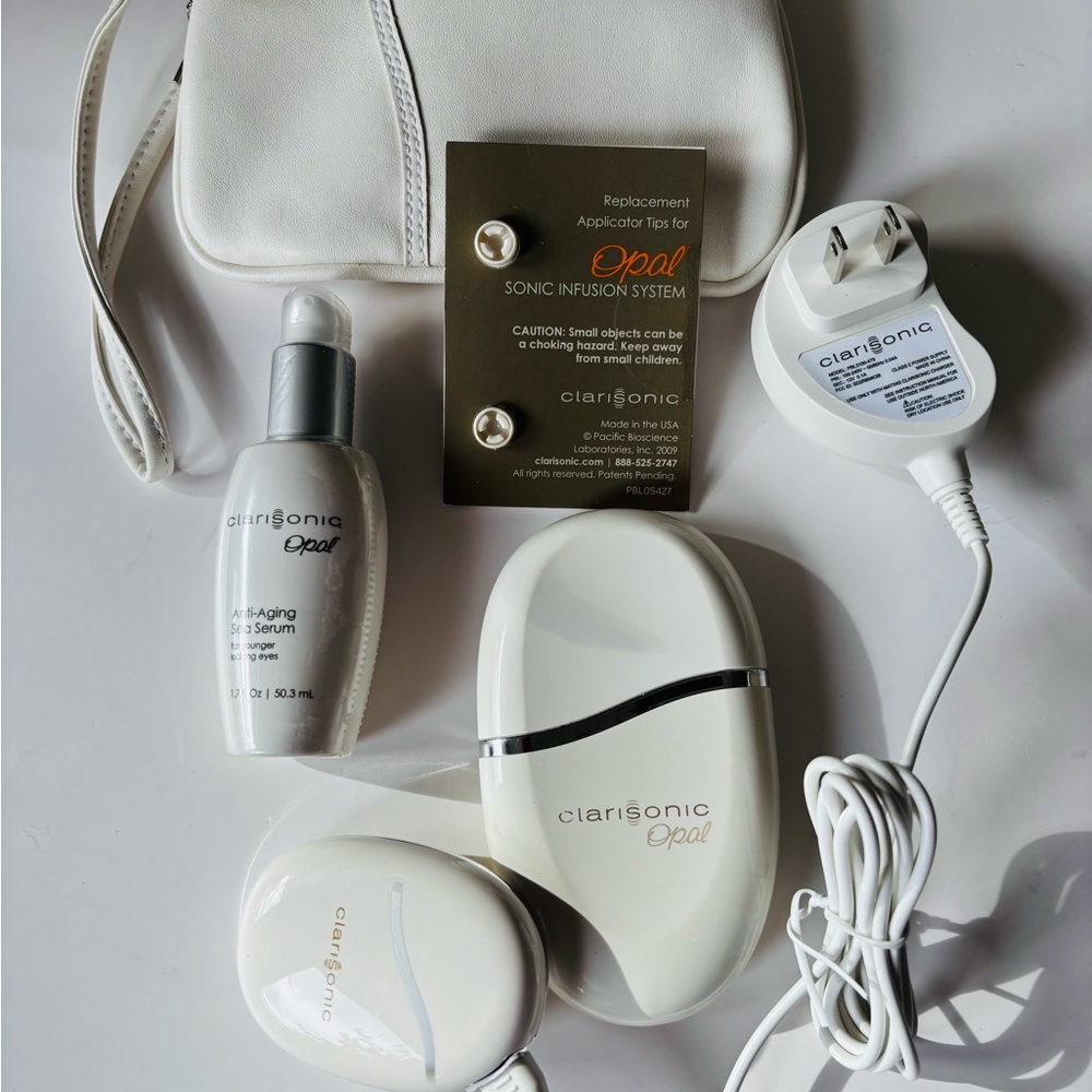 Clarisonic Opal Sonic Infusion System - White and Silver